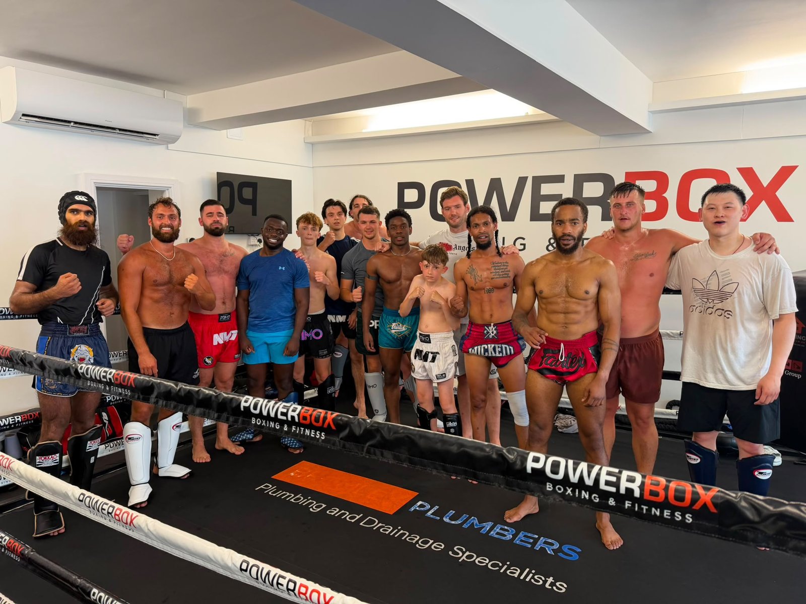 Fighters from Nolan Muay Thai Beckenham at an open sparring day